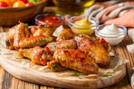 10 простых и вкусных рецептов из куриных бедрышек для разнообразия твоего рациона9